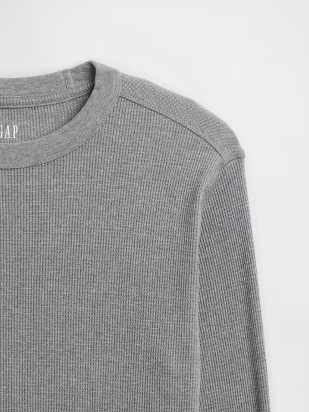 GAP Men's Long Sleeve Waffle Crew in Charcoal Gray